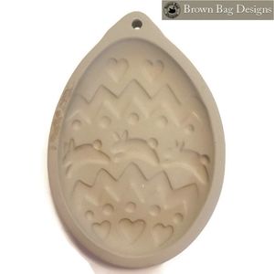 Brown bag cookie art vintage 1988 Easter egg bunny Clay cookie mold